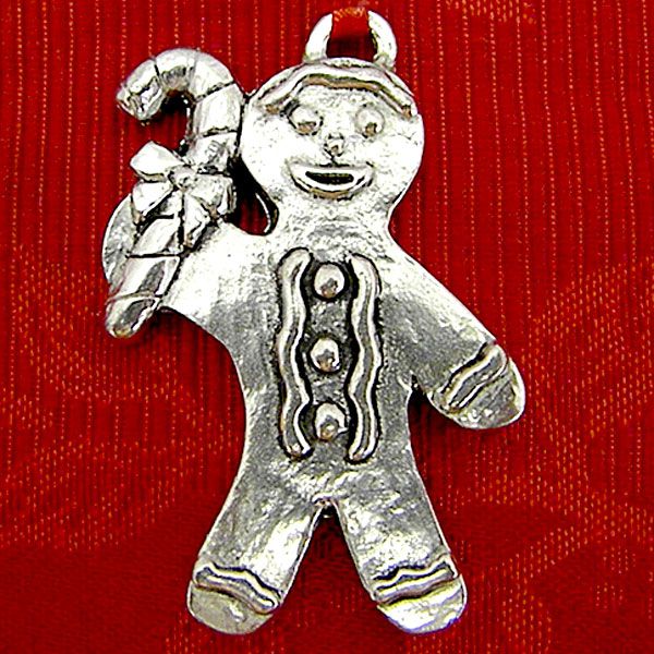 2015 Woodbury Sculptured Gingerbread Man Pewter Ornament Silver