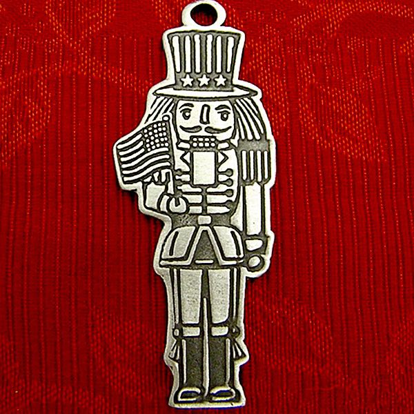 2015 Woodbury Nutcracker Pewter Christmas Ornament Silver Superstore