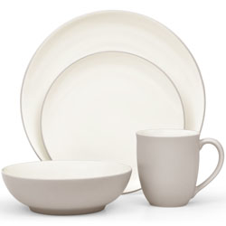 Colorwave Sand 4pc Place Setting, Coupe