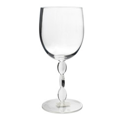 A photo of Oval Link Wine Glass