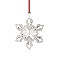 A photo of 2024 Silver Snowflake Ornament