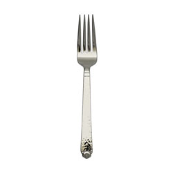 A photo of Oakleaf Dinner Fork