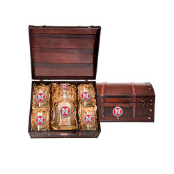 A photo of Decanter Chest Set, University of Nebraska, Color