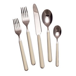 A photo of Fantasia China 5pc Place Setting