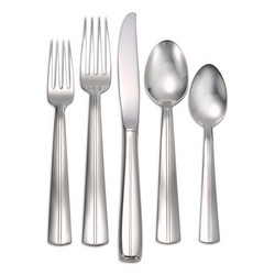 A photo of Cedarcrest 5pc Place Setting