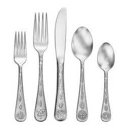 A photo of Celtic 5pc Place Setting