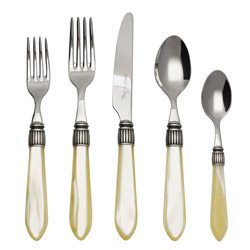 A photo of Porto Ivory 5pc Place Setting