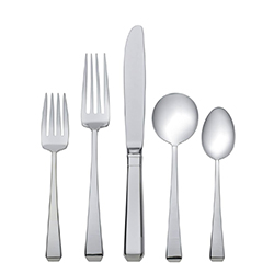A photo of 5pc Dinner Setting, Cream Soup