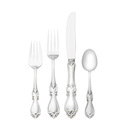 Queen Elizabeth I 4pc Dinner Setting