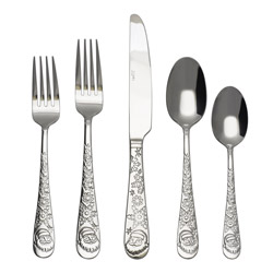 A photo of Santa 5 Piece Place Setting