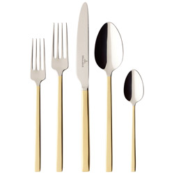 A photo of La Classica Gold 5pc Place Setting