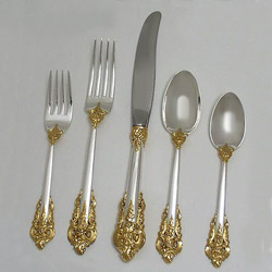 A photo of Golden Grande Baroque 5pc Dinner Setting