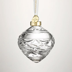 Winter Wonders Bauble Pinecone
