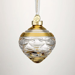 Winter Wonders Bauble Pinecone Colour