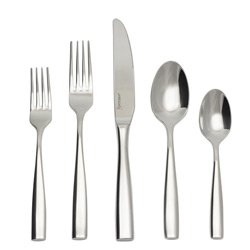 A photo of Lucca 5pc Place Setting