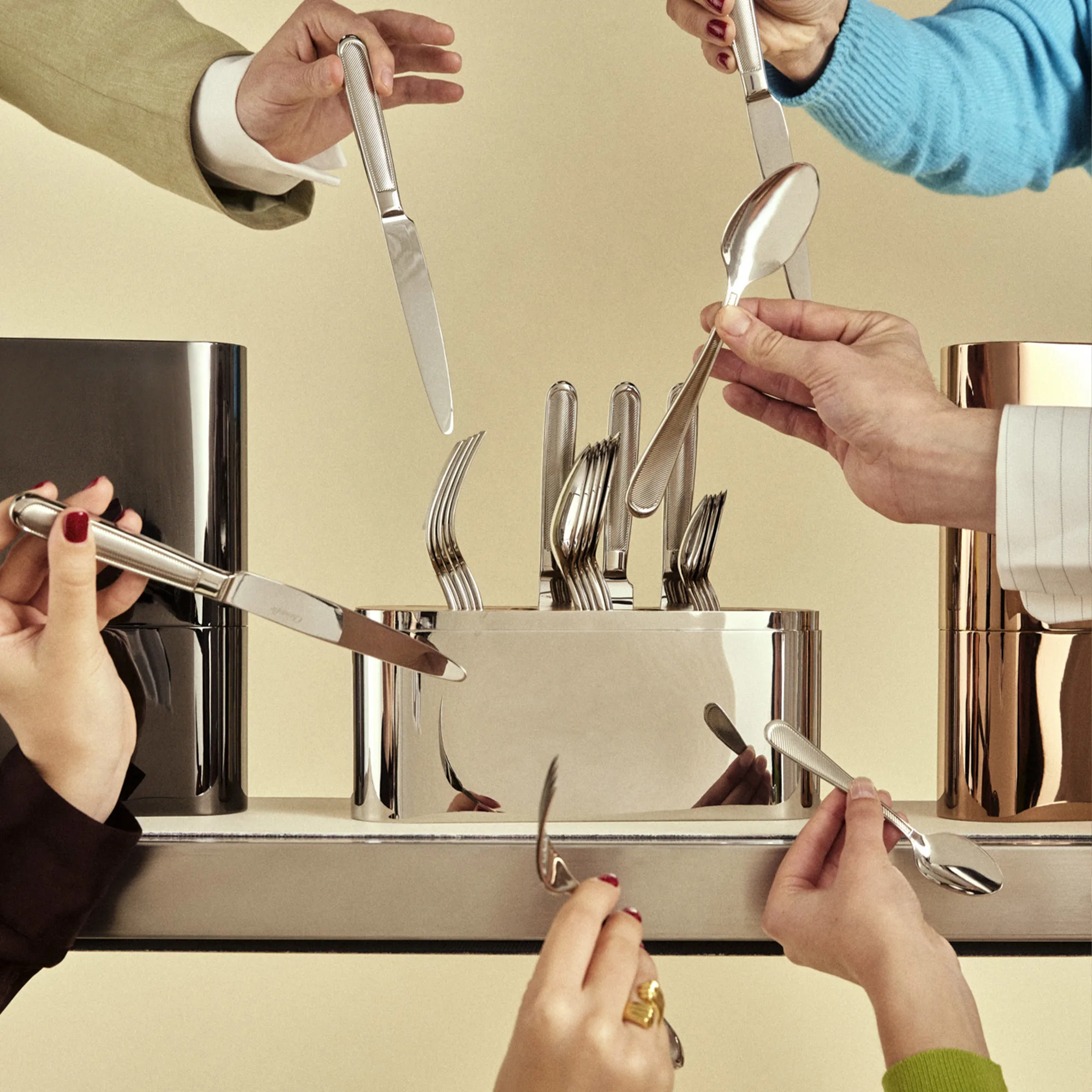 Christofle Mood Egg flatware category image