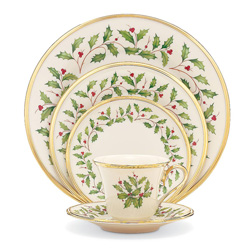 A photo of Holiday 5 Piece Place Setting