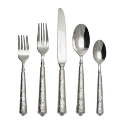 A photo of Audubon's Bird of Paradise 5pc Place Setting