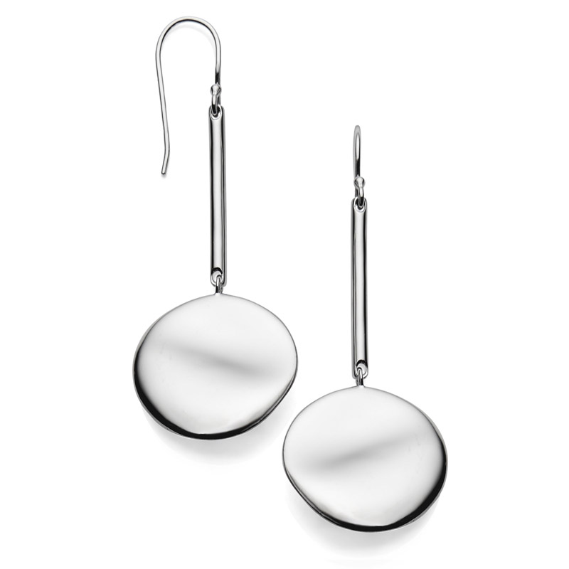 Nambe Oceana drop earrings featuring silver stem and silver discs at the end. 